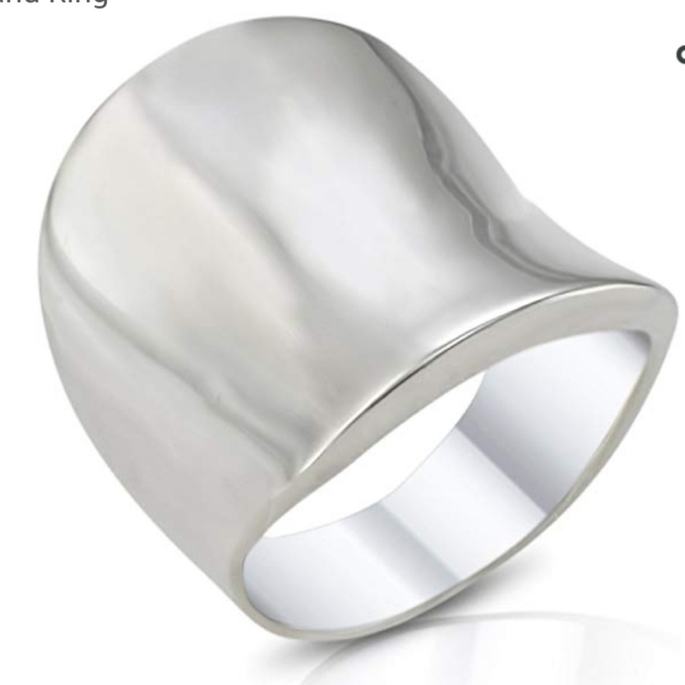 Fashion ring